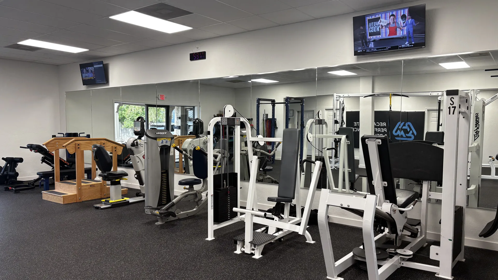 The rehab gym at Recalibrate Performance and Rehab in College Station, TX